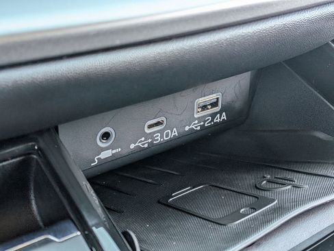 Certified 2025 Subaru Outback Limited w/ Tech Package 3 image 22