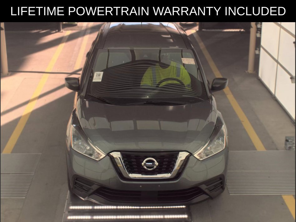 Used 2020 Nissan Kicks S FWD image 3