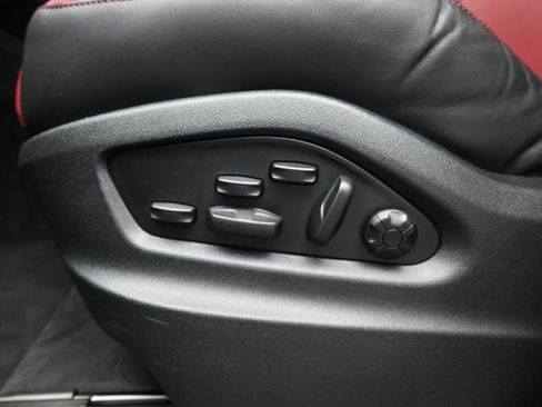 Certified 2025 Porsche Cayenne GTS AWD/4WD image 15