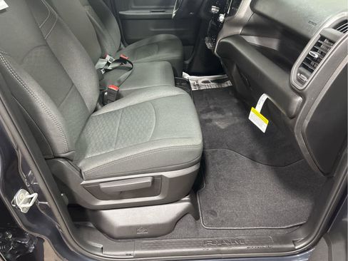 New 2026 RAM 2500 Tradesman AWD/4WD image 35