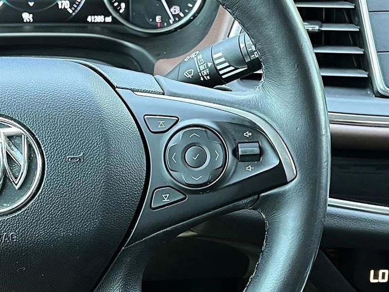 Used 2019 Buick Enclave Avenir w/ Avenir Technology Package FWD image 24