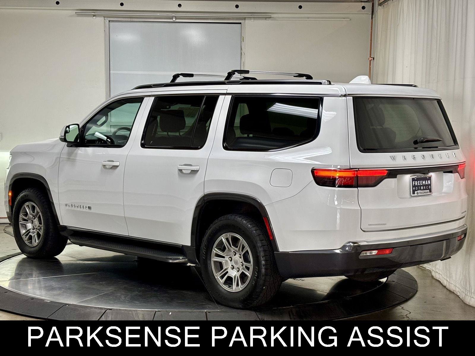Used 2022 Jeep Wagoneer Series I AWD/4WD image 7