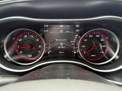 Used 2018 Dodge Charger GT image 29