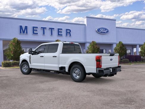 New 2026 Ford F250 XL w/ 360-Degree Camera Package RWD image 4