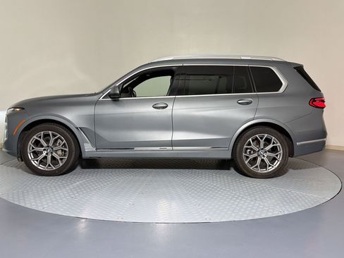 Certified 2024 BMW X7 xDrive40i w/ Executive Package AWD/4WD image 2