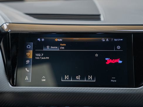 Used 2024 Audi RS e-tron GT Base image 27