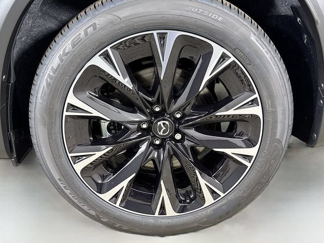 New 2026 MAZDA CX-90 Plug-In Hybrid w/ Premium Plus AWD/4WD image 33