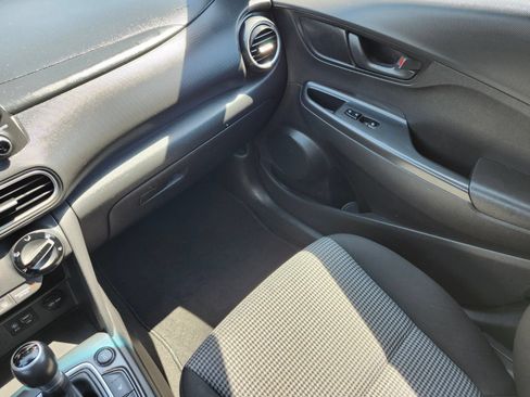 Used 2018 Hyundai Kona SEL AWD/4WD image 14