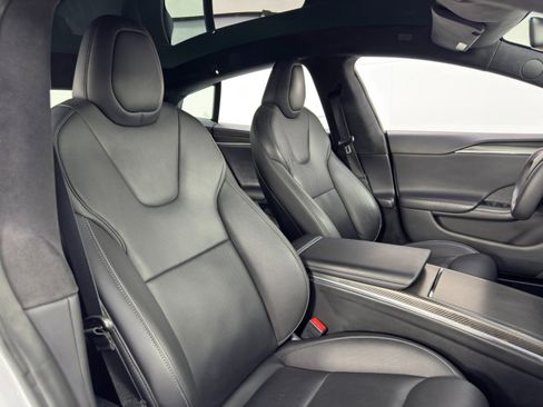 Used 2021 Tesla Model S Plaid image 41