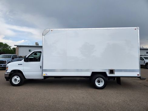 New 2027 Ford E-450 and Econoline 450 Super Duty w/ Power Equipment Group RWD image 3