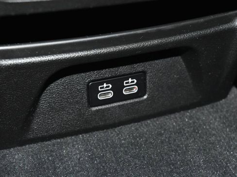 Certified 2024 BMW X3 xDrive30i w/ Premium Package image 21