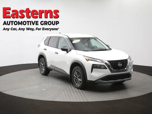 Used 2023 Nissan Rogue S AWD/4WD image 50