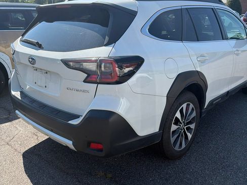 Used 2024 Subaru Outback Limited AWD/4WD image 20
