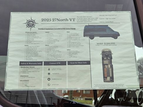 Used 2025 Mercedes-Benz Sprinter 2500 image 40