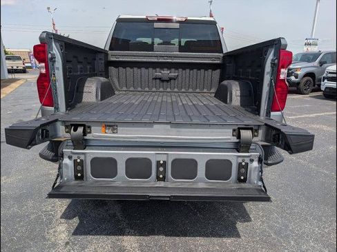 New 2026 Chevrolet Silverado 1500 LT w/ Z71 Off-Road Package AWD/4WD image 18