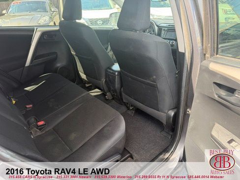 Used 2016 Toyota RAV4 LE AWD/4WD image 15