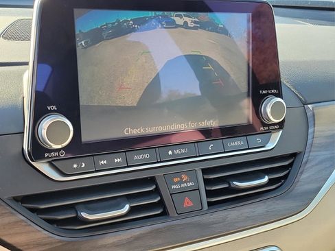 New 2025 Nissan Altima 2.5 SV image 29