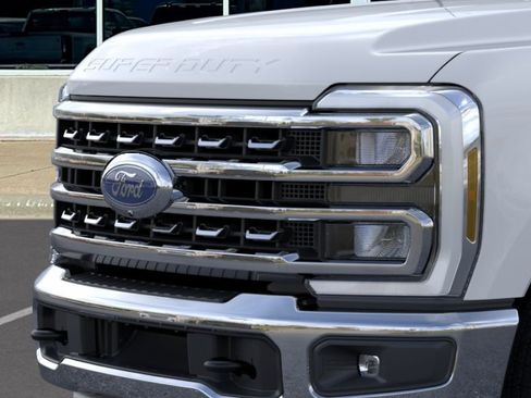 New 2026 Ford F250 Lariat RWD image 39
