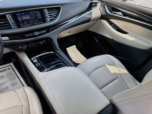 Used 2023 Buick Enclave Essence w/ Sport Touring Edition AWD/4WD image 28