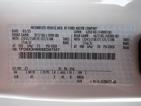 New 2025 Ford F350 XL w/ XL Chrome Package image 18