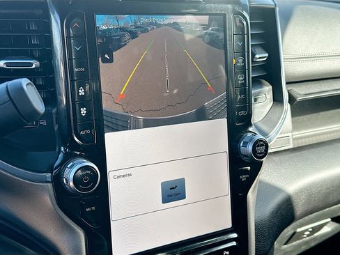 Used 2024 RAM 2500 Laramie image 23