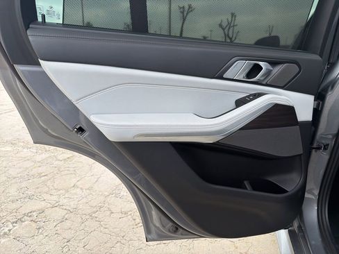 Certified 2024 BMW X5 xDrive40i w/ Executive Package image 15