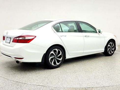 Used 2016 Honda Accord EX-L image 5
