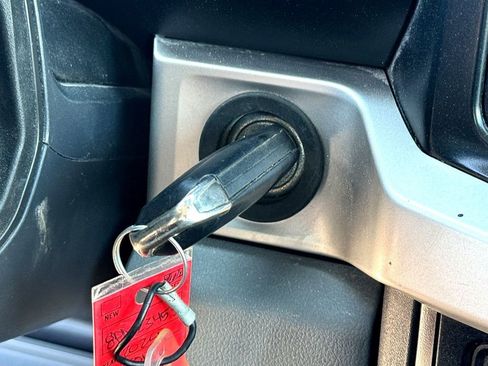 Used 2024 Ford F250 XLT image 20