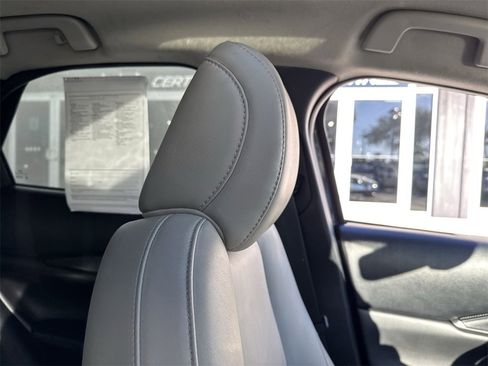 Used 2021 MAZDA CX-30 AWD 2.5 Turbo S image 21