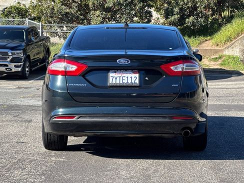 Used 2014 Ford Fusion SE image 5