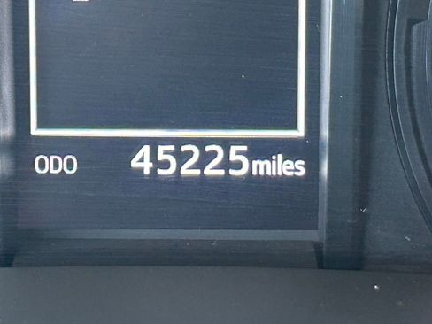 Used 2023 Toyota 4Runner SR5 Premium image 40