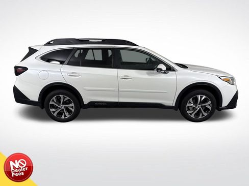 Used 2020 Subaru Outback Limited w/ Popular Package #2 AWD/4WD image 2