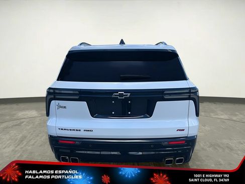 Used 2024 Chevrolet Traverse RS AWD/4WD image 5