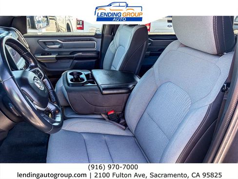 Used 2022 RAM 1500 Big Horn AWD/4WD image 16