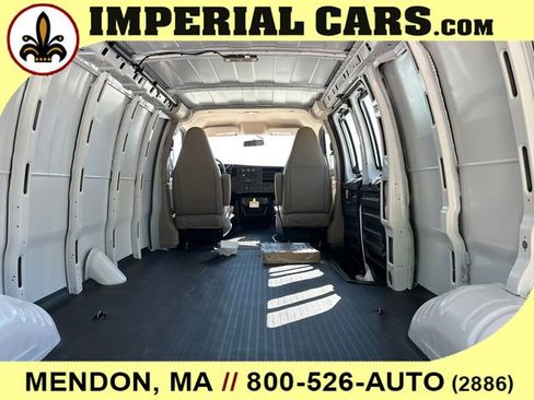 New 2026 Chevrolet Express 2500 Extended RWD image 11