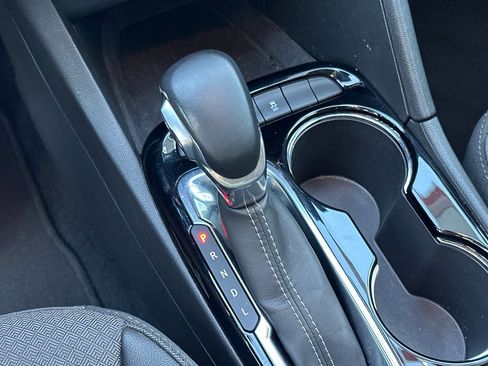 Used 2025 Buick Encore GX Preferred image 21