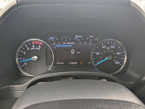 Used 2022 Ford F250 Lariat w/ Lariat Ultimate Package AWD/4WD image 24