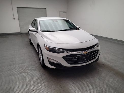Used 2025 Chevrolet Malibu LT image 14