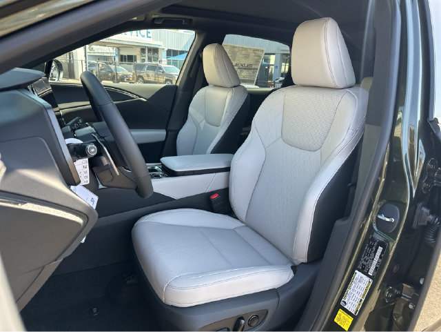 New 2026 Lexus RX 350 w/ Convenience Package AWD/4WD image 16