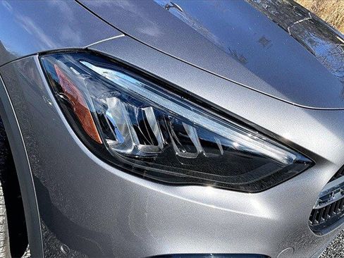 Certified 2025 Mercedes-Benz GLA 250 4MATIC image 35