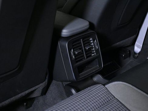 Certified 2025 Porsche Taycan 4 Cross Turismo image 20