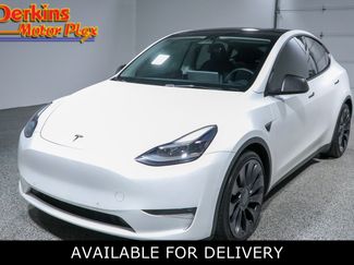 Used 2022 Tesla Model Y Performance AWD/4WD video 1