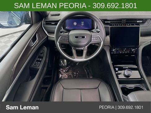 New 2025 Jeep Grand Cherokee L Limited w/ Black Appearance Package image 22