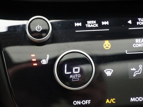 Used 2025 INFINITI QX60 Pure AWD/4WD image 24