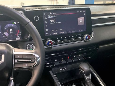 Used 2024 GMC Canyon Elevation w/ Convenience Package image 18