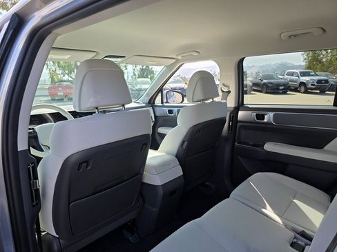 New 2026 Hyundai Santa Fe SE image 16