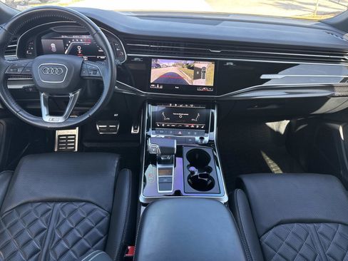 Used 2020 Audi SQ8 Premium Plus w/ Driver Assistance Package image 17