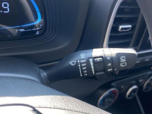 New 2026 Hyundai Venue SE image 21