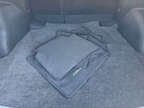 Used 2023 Toyota Corolla LE w/ Carpet Mat Package (TMS) FWD image 7