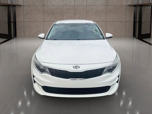 Used 2018 Kia Optima LX w/ 17" Alloy Wheels Package image 9